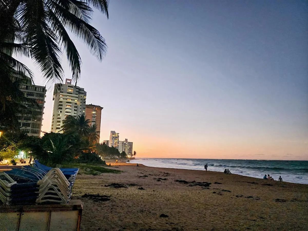 Stunning 3-Bedroom Beachside Apartment San Juan 0*,  Portoriko